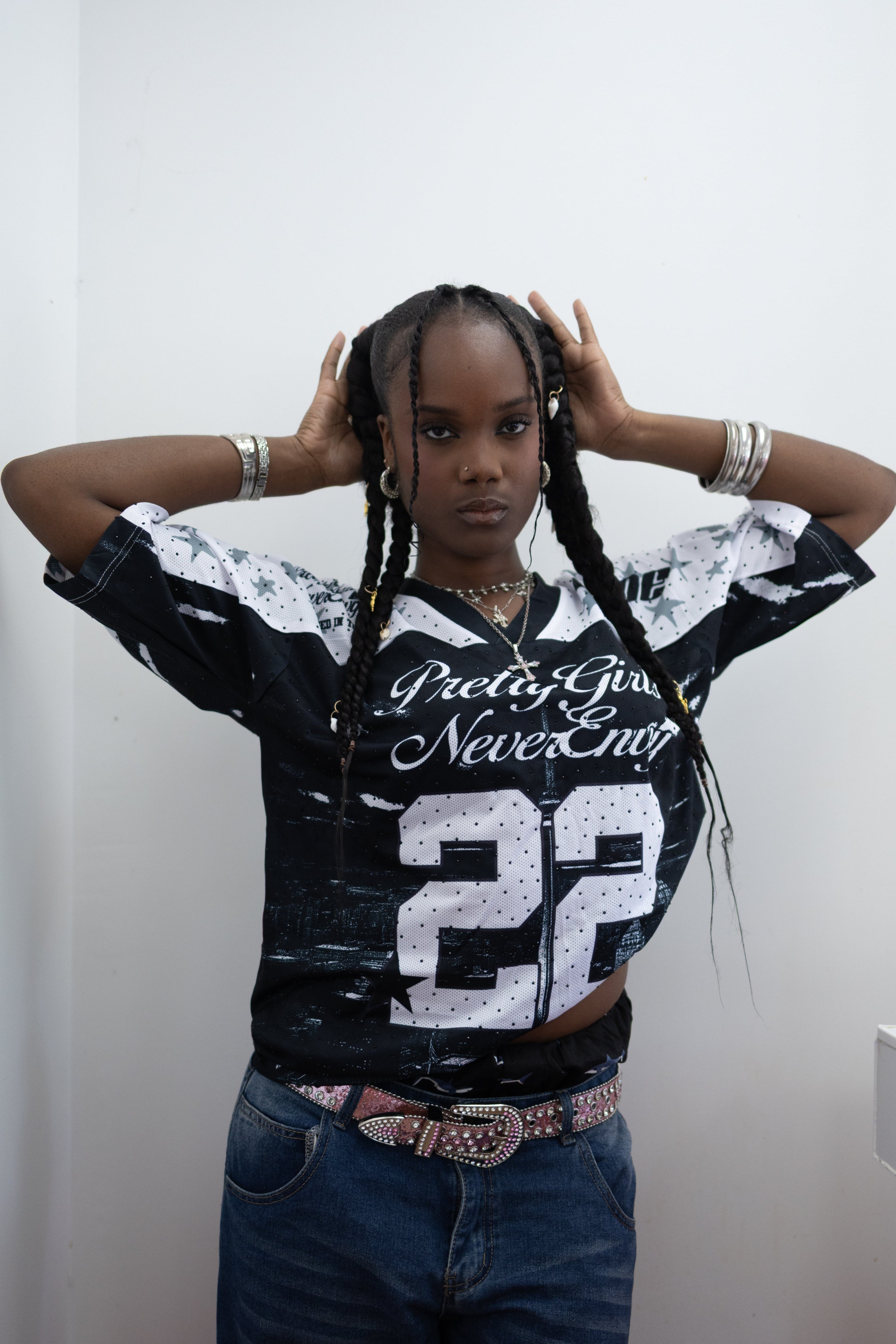 Pretty Girls Never Envy Jersey (Black)