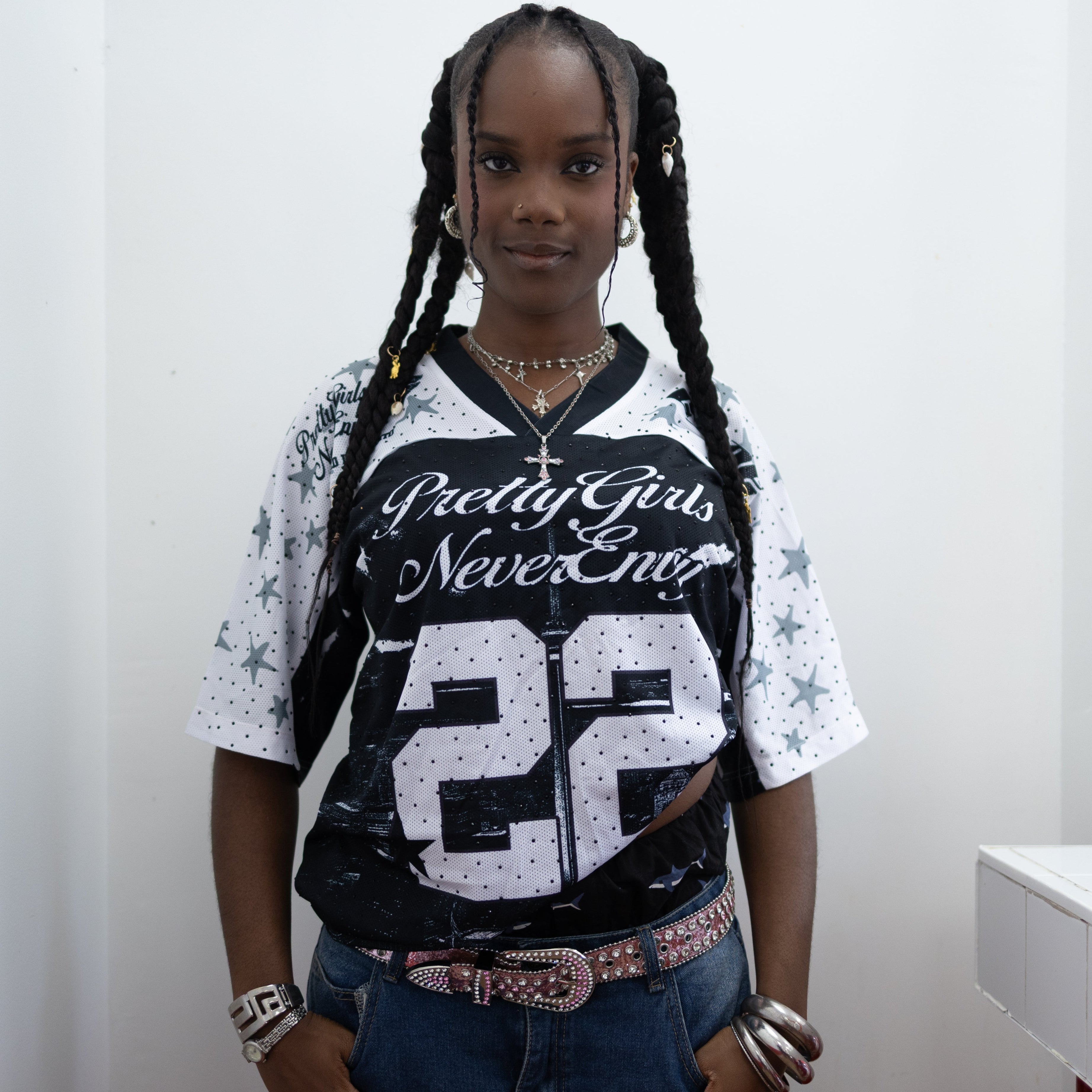 Pretty Girls Never Envy Jersey (Black)